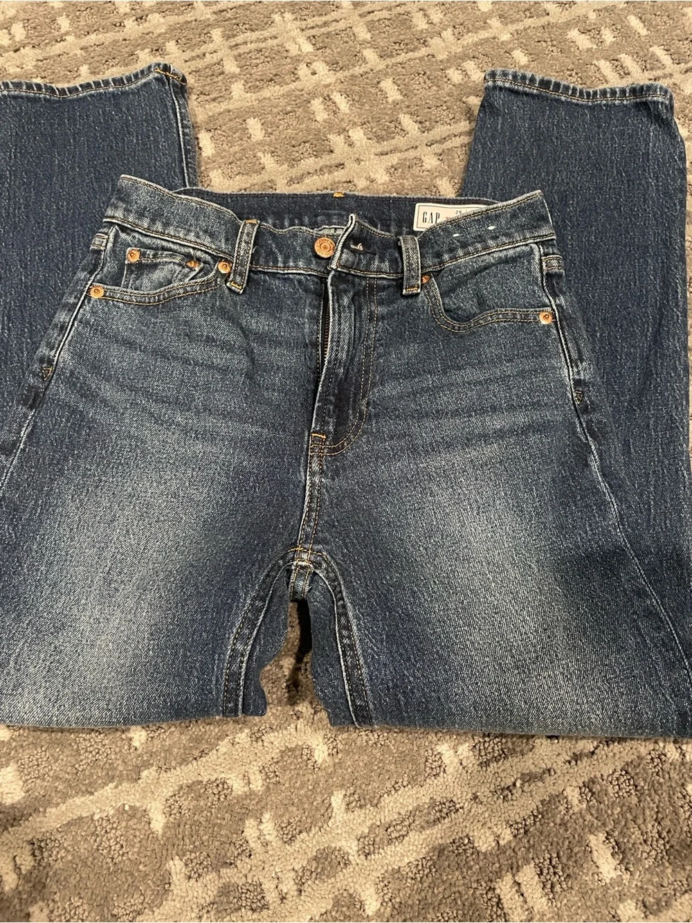 GAP Straight Crop High Rise Jeans - Women’s size 25. Worn Once